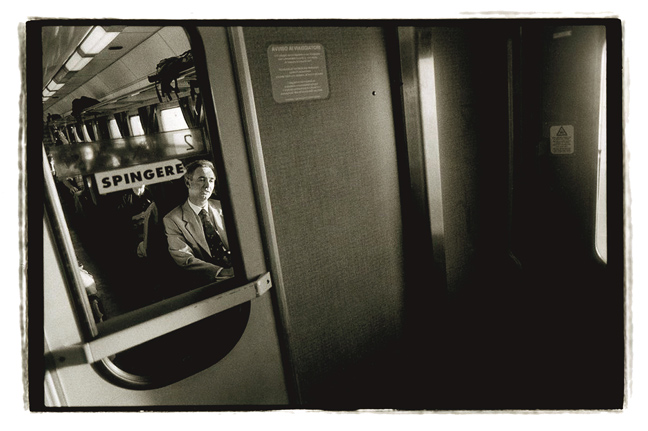 23. Train between Vernazza and Riomaggiore